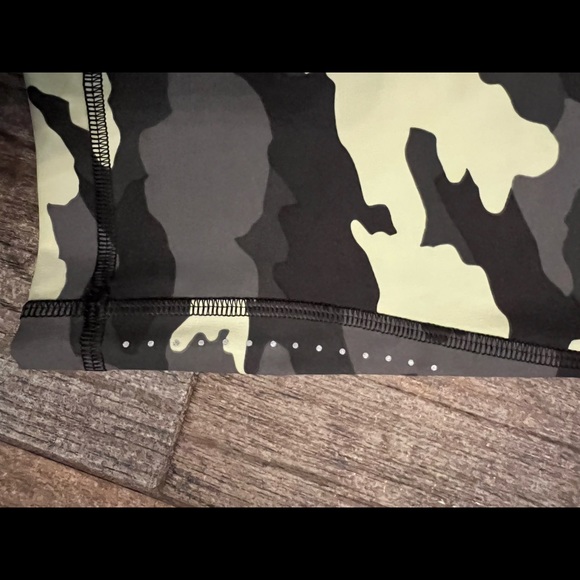 Lululemon Legging size 12 - Picture 8 of 8